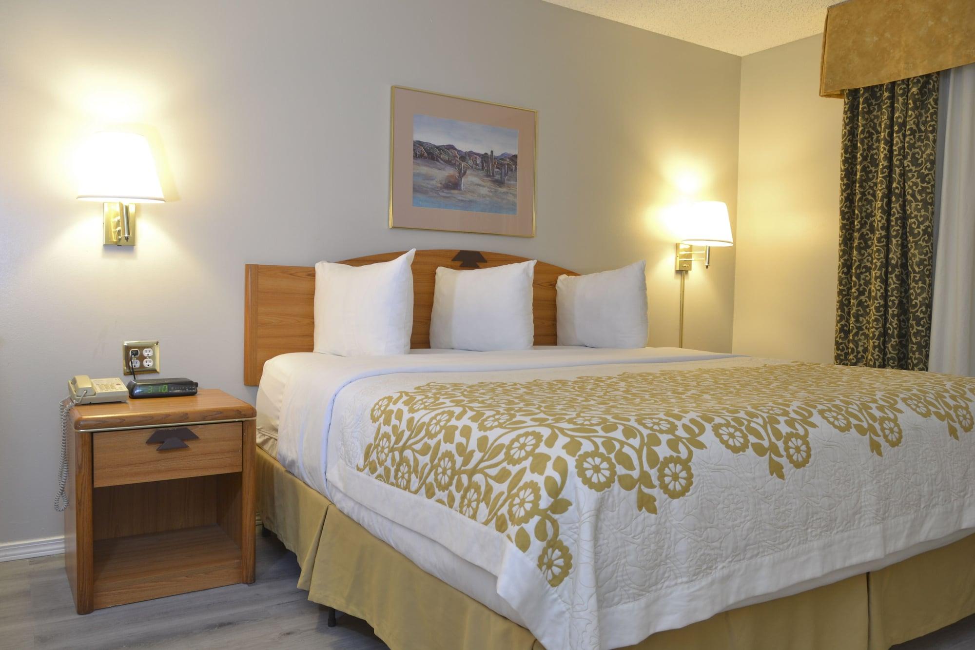 Days Inn & Suites By Wyndham Airport Albuquerque Zewnętrze zdjęcie